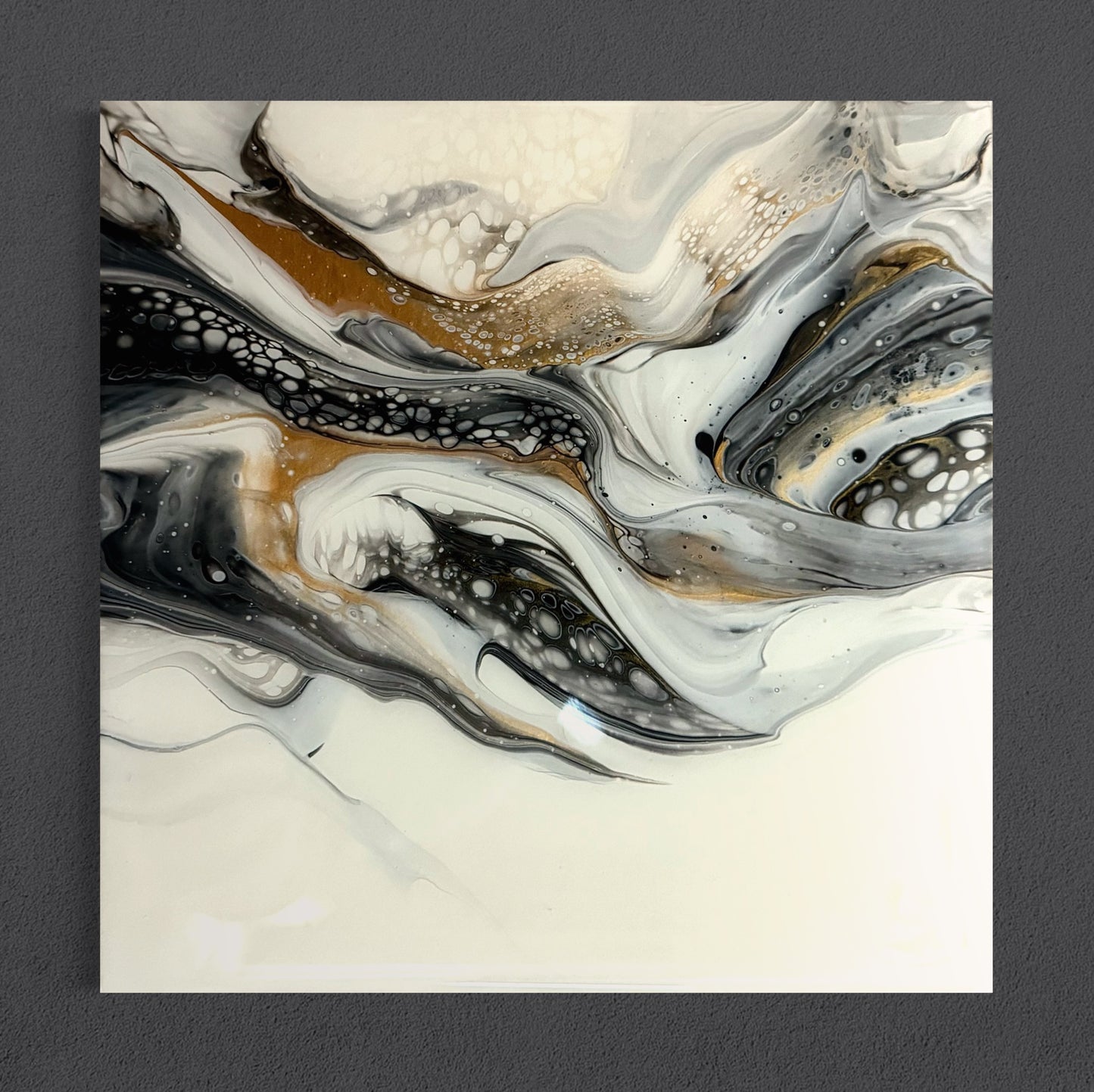 “Elegant flow” 20x20cm