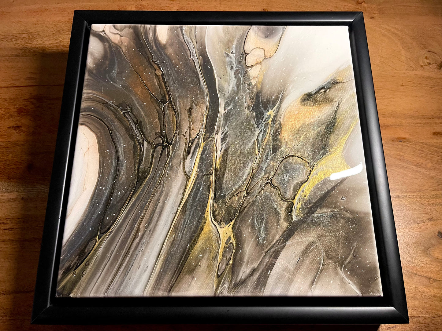 "Mineral Melodies" 30x30cm